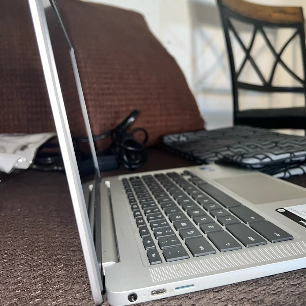 Hp Chromebook space gray